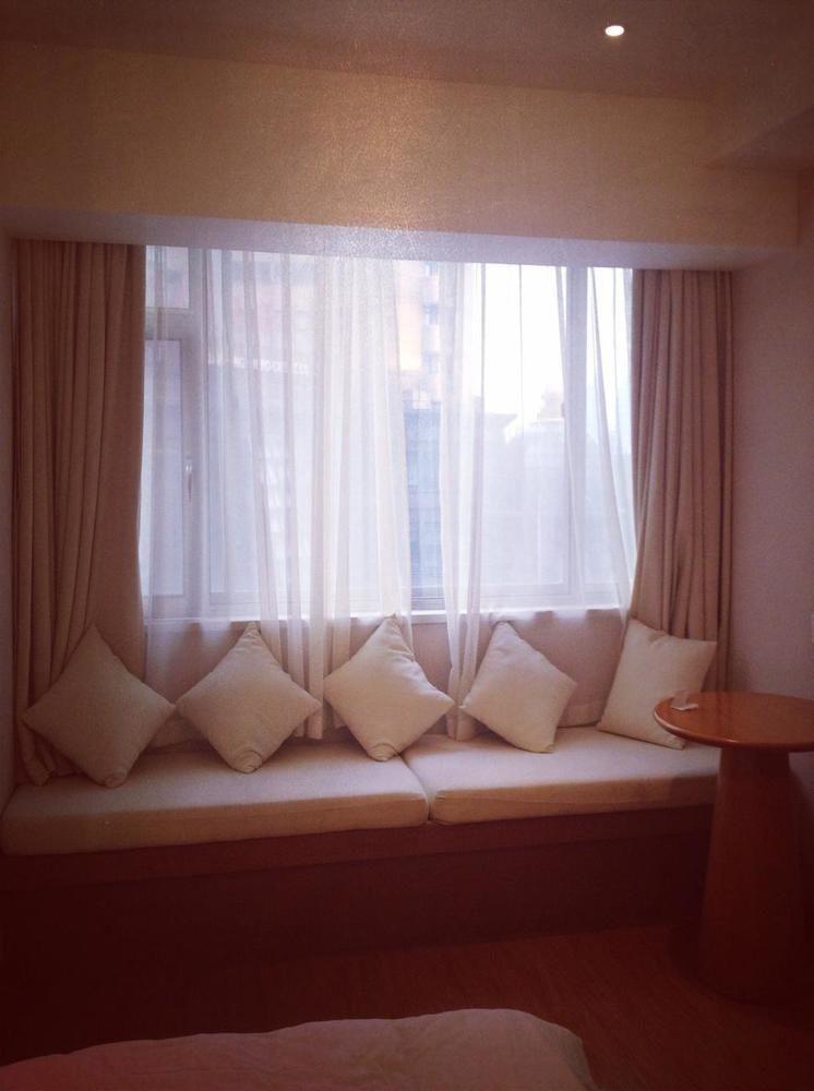 Hotel All Seasons